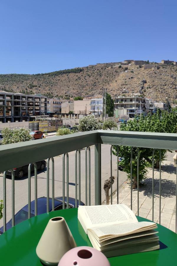 Apt.27-102 Nafplio Luaran gambar