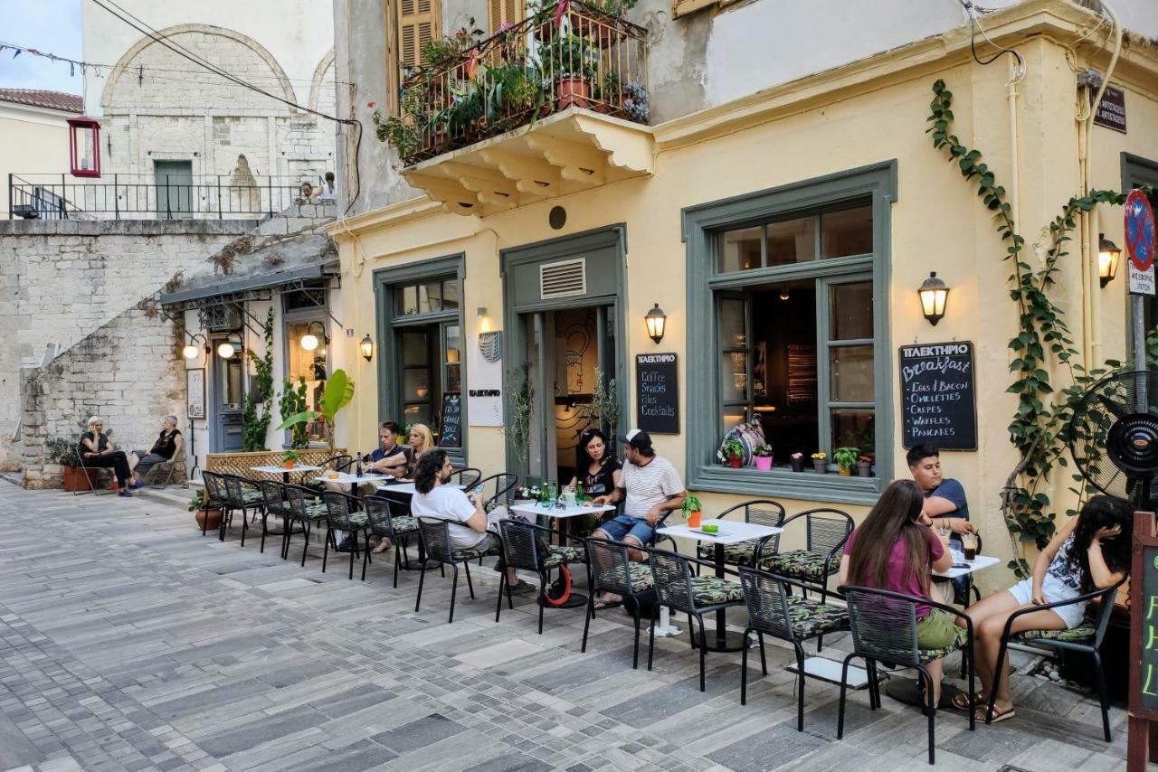 Apt.27-102 Nafplio Luaran gambar