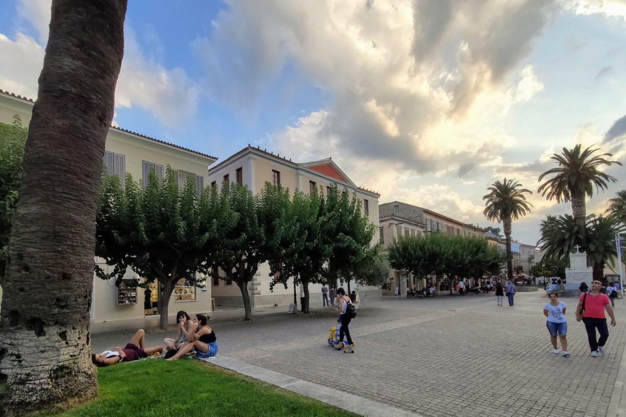 Apt.27-102 Nafplio Luaran gambar