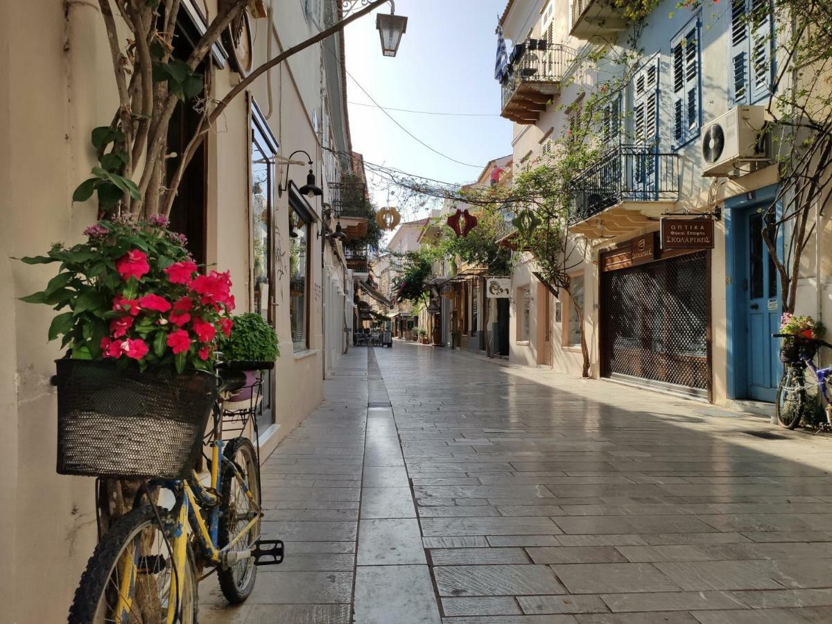 Apt.27-102 Nafplio Luaran gambar